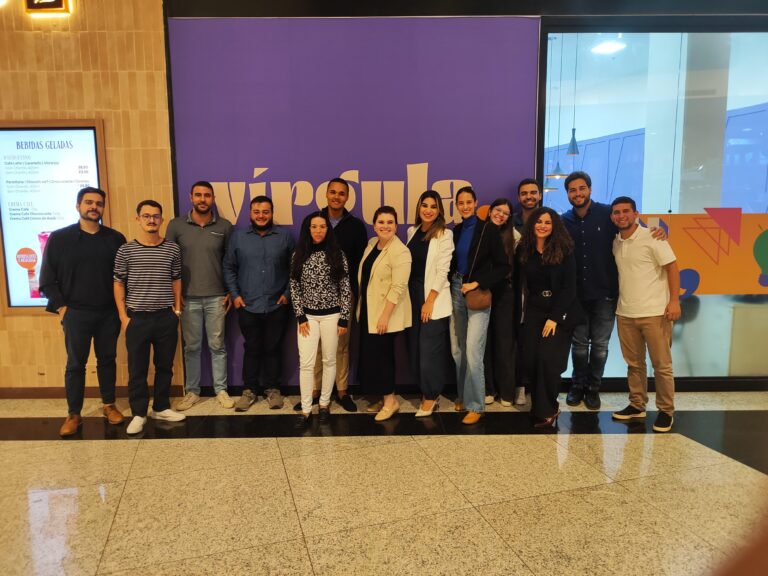 Jovens de Volta Redonda debatem inovação, coragem e futuro no empreendedorismo